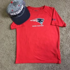 New England Patriots Under Armour top